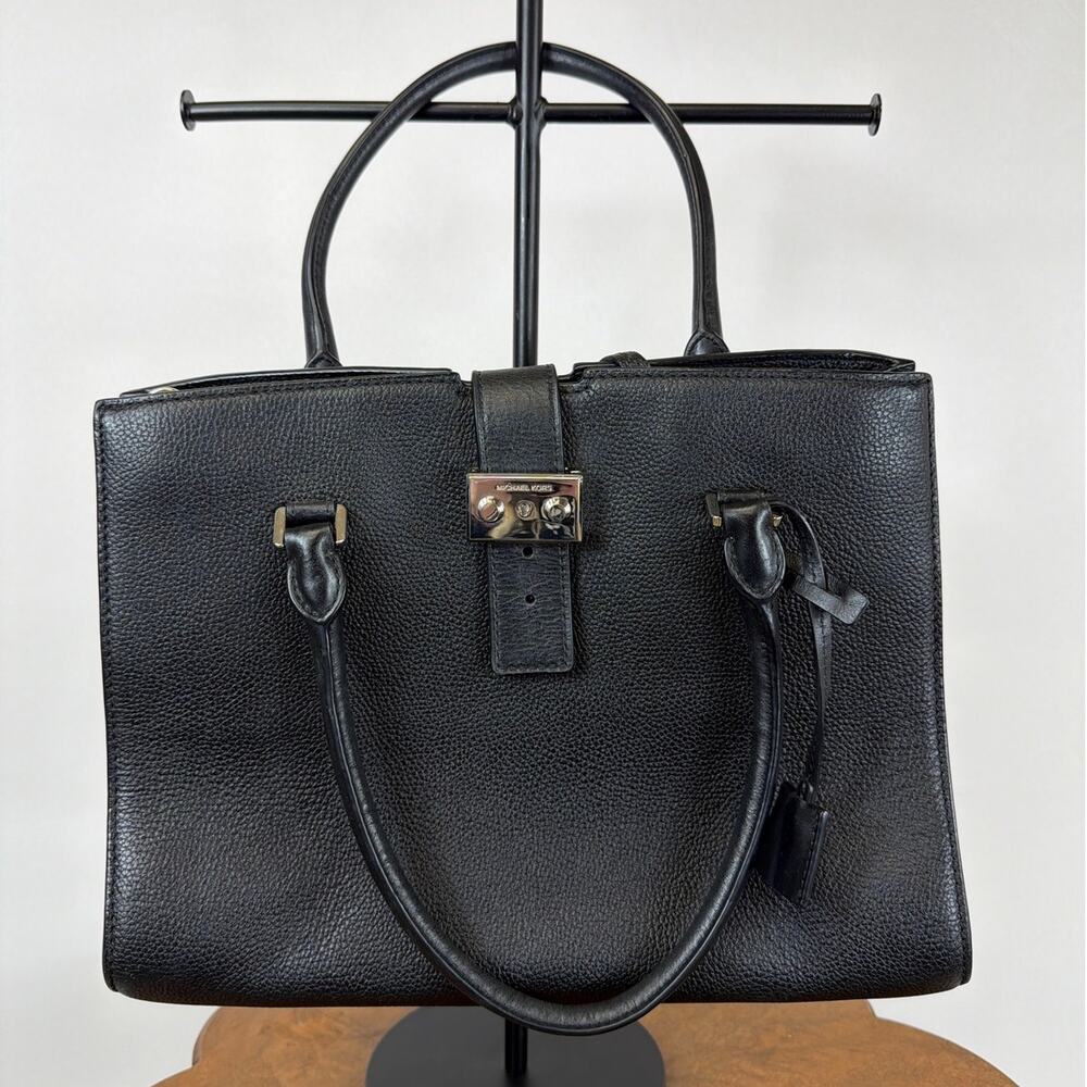 Michael Kors Black Pebble Leather Double Handle Large Outer Pocket Zip Tote Bag
